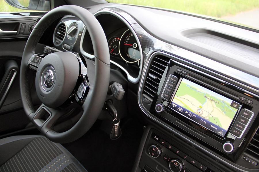  Volkswagen Beetle Turbo 2012 года  (фото 62 из 84)